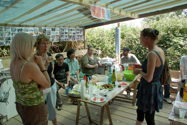 20090628ApresMidiBarbecueMigrants-128.jpg 