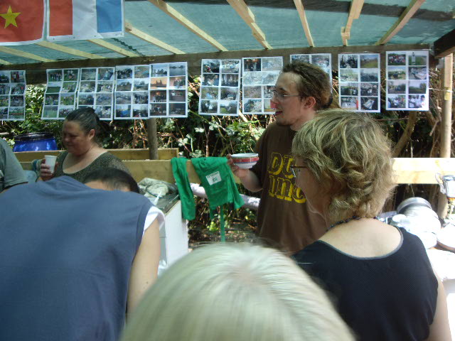 20090628ApresMidiBarbecueMigrants-017.jpg 