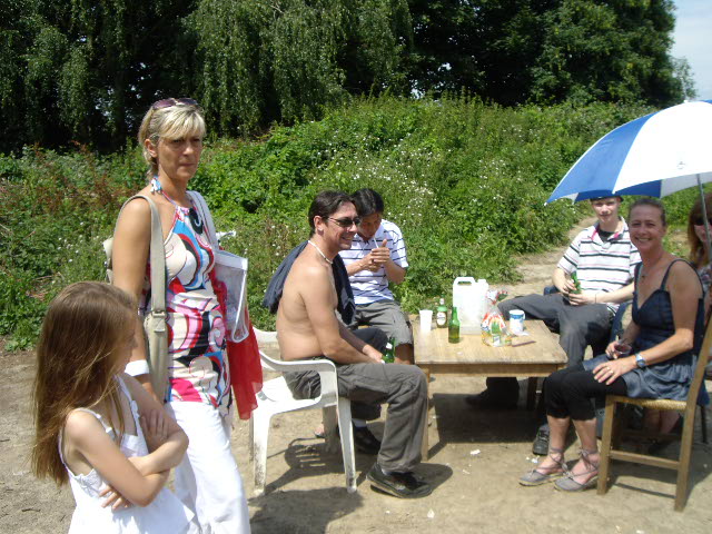 20090628ApresMidiBarbecueMigrants-048.jpg 