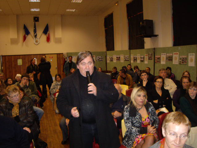 20091119-TheatreEtDebatAngres-37.jpg 