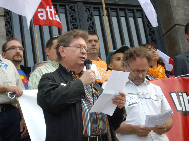 20100904-NonPolitiquePilori-70.jpg 