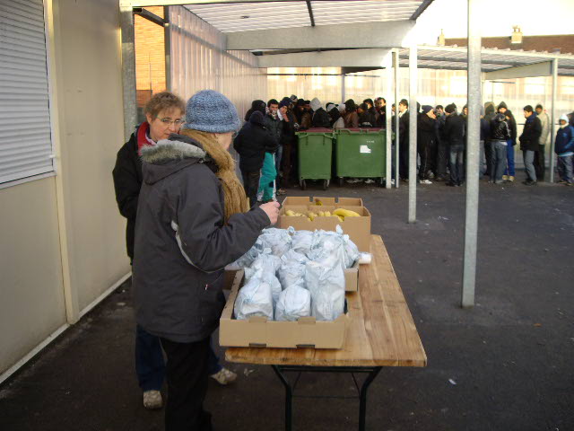 20101225-Politis62Calais-018.jpg 
