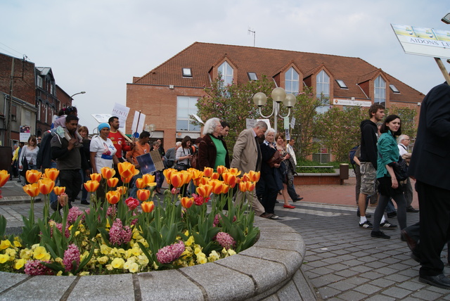 20110416-MarchePourLesRroms-131.jpg 