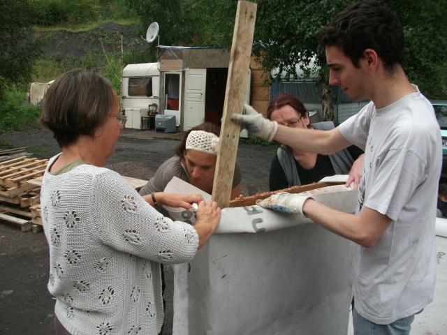 20110626-cabaneCampRroms-088.jpg 